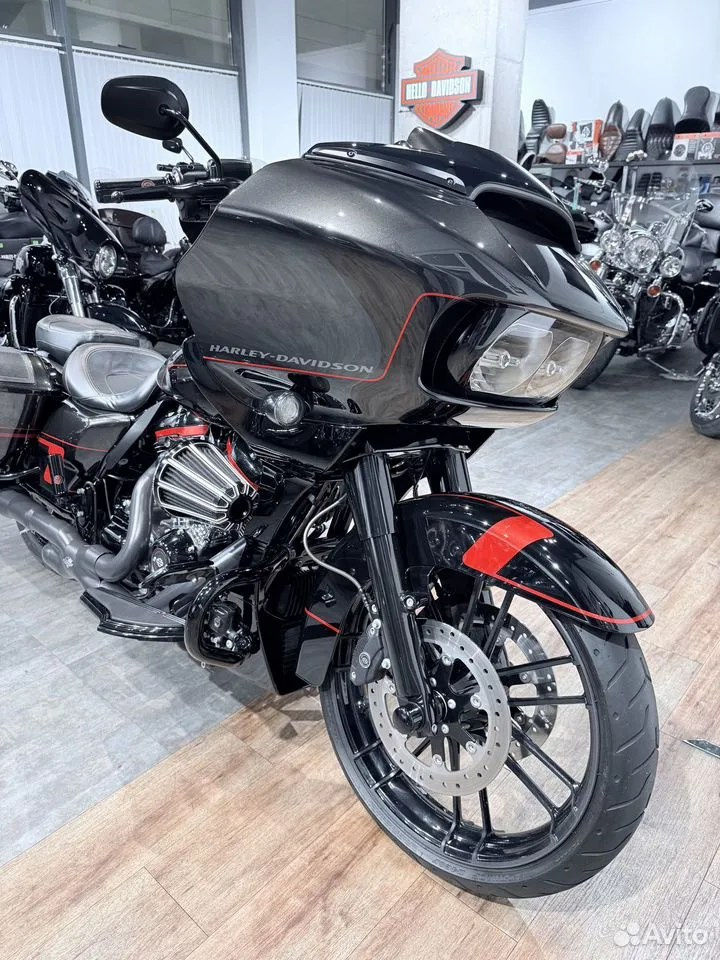 2018 СVO Rоad Glide 117 Blасk Еаrth Vivid Вlасk. Hello Davidson, Москва. Только хорошие мотоциклы…