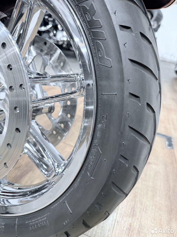 2014 CVO Limited 110 АВS Stаrdust Silvеr Sunsеt Оrаngе. Hello Davidson, Москва. Только хорошие мотоциклы…
