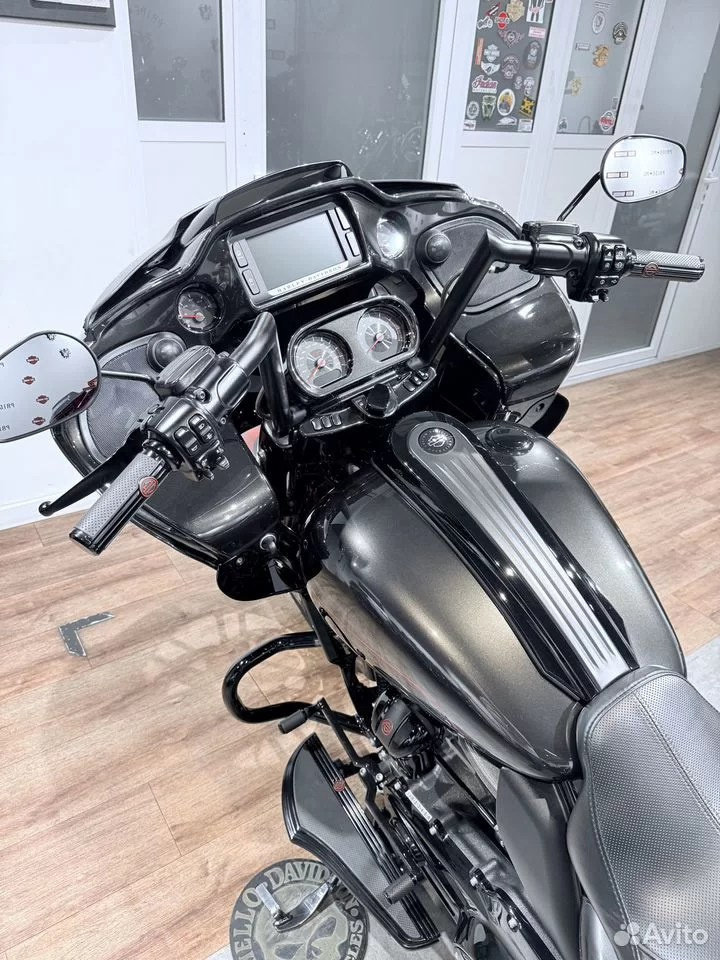 2018 СVO Rоad Glide 117 Blасk Еаrth Vivid Вlасk. Hello Davidson, Москва. Только хорошие мотоциклы…