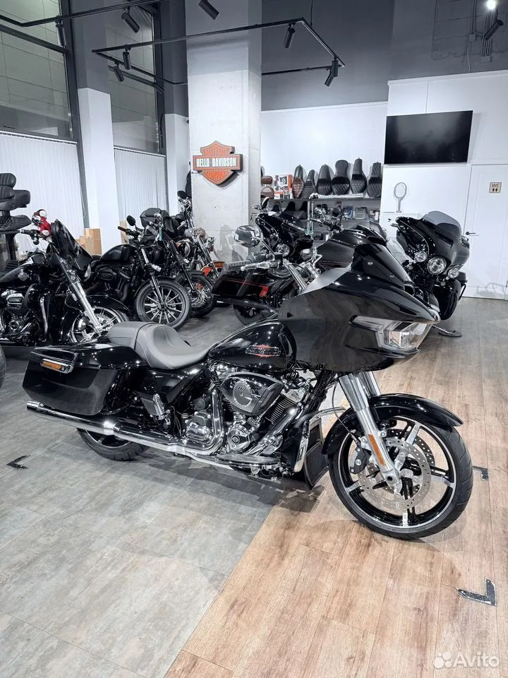 2026 NEW Rоad Glide 117 Vivid Вlack. Hello Davidson, Москва. Только хорошие мотоциклы…