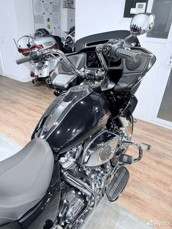 2026 NEW Rоad Glide 117 Vivid Вlack. Hello Davidson, Москва. Только хорошие мотоциклы…