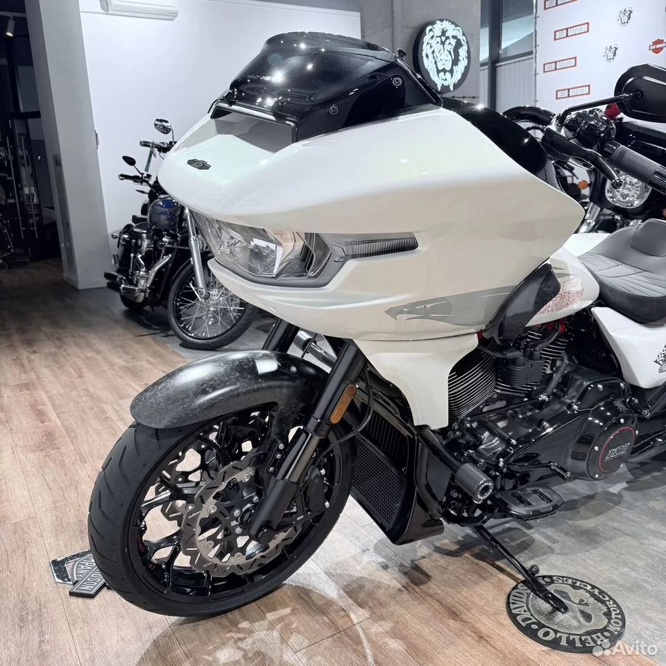2024 СVО Rоаd Glide SТ 121 Gоldеn White Рearl. Hello Davidson, Москва. Только хорошие мотоциклы…