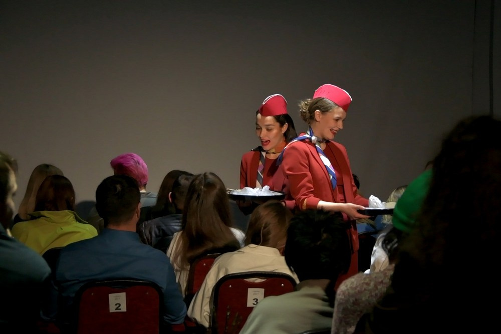 «ГАРШИН-FLY» метаирония. Полёт сознания, режиссёр - Дмитрий Собачкин, Дом Шрёдера