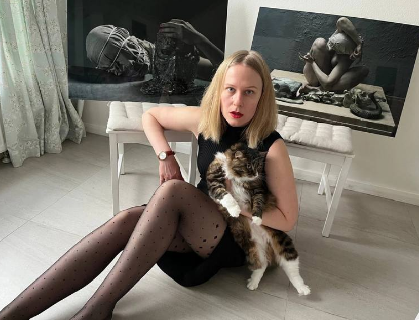 Выставочная АРТ резиденция " ЯБЛОКО»