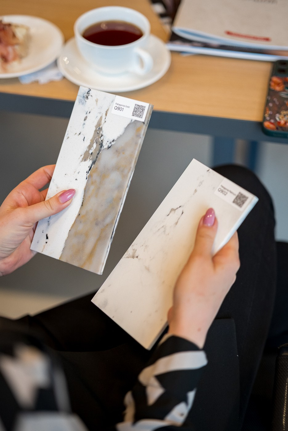 Презентация компании INTERSTONE — производителя и поставщика кварцевого камня, акрилового камня и широкоформатных керамических плит. ВУД ТВОРЕЦ мебельная фабрика|ТВОРЕЦ студия мебели