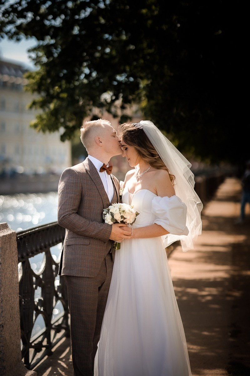 Наш стиль свадебной фотографии: глубина, свет и тишина между кадрами. Свадебный фотограф — Санкт-Петербург (СПб) Питер