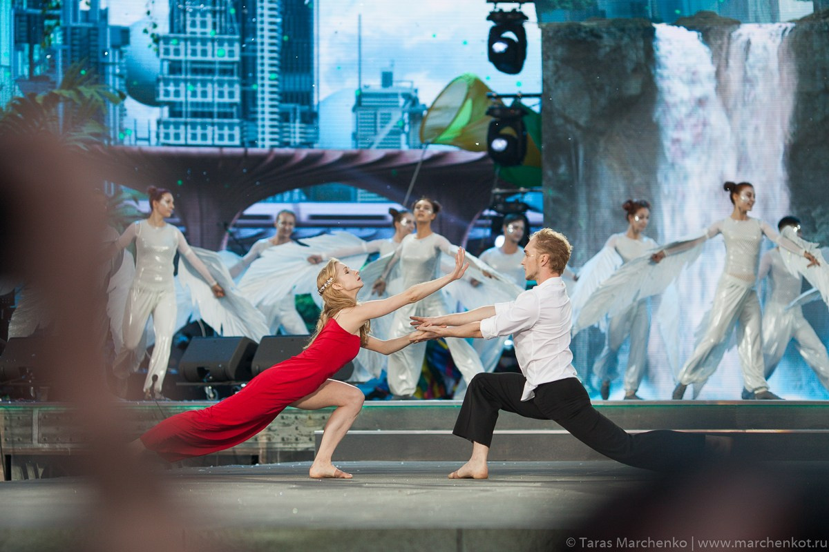 Алые Паруса. Репортажный и семейный фотограф в Санкт-Петербурге Тарас Марченко