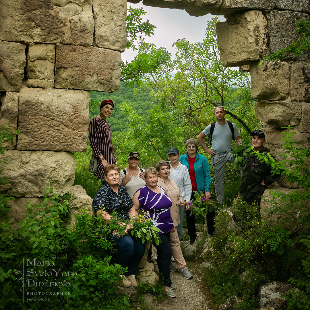 27 мая 2023 г 💠 прогулка по вершинам Бельбекской долины. Фотограф в Симферополе и Крыму — Мария СветоЯра Дмитриева | Индивидуальные и семейные съёмки