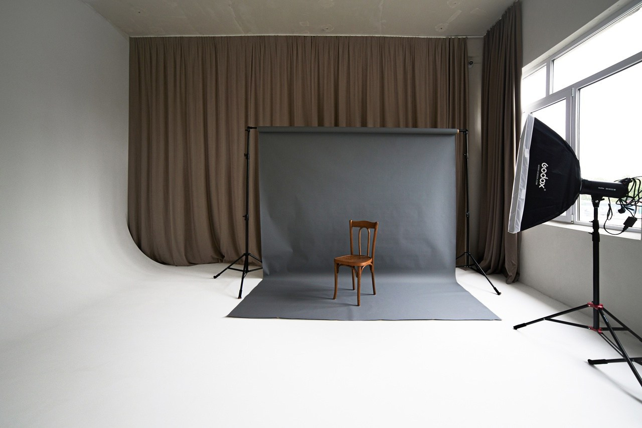 Лучшие Фотостудии Симферополя - топ-мета для сьемки в 2025. Профессиональная фотосъемка в Крыму. Натуральные эмоции и живые кадры. Забронируйте дату прямо сейчас!