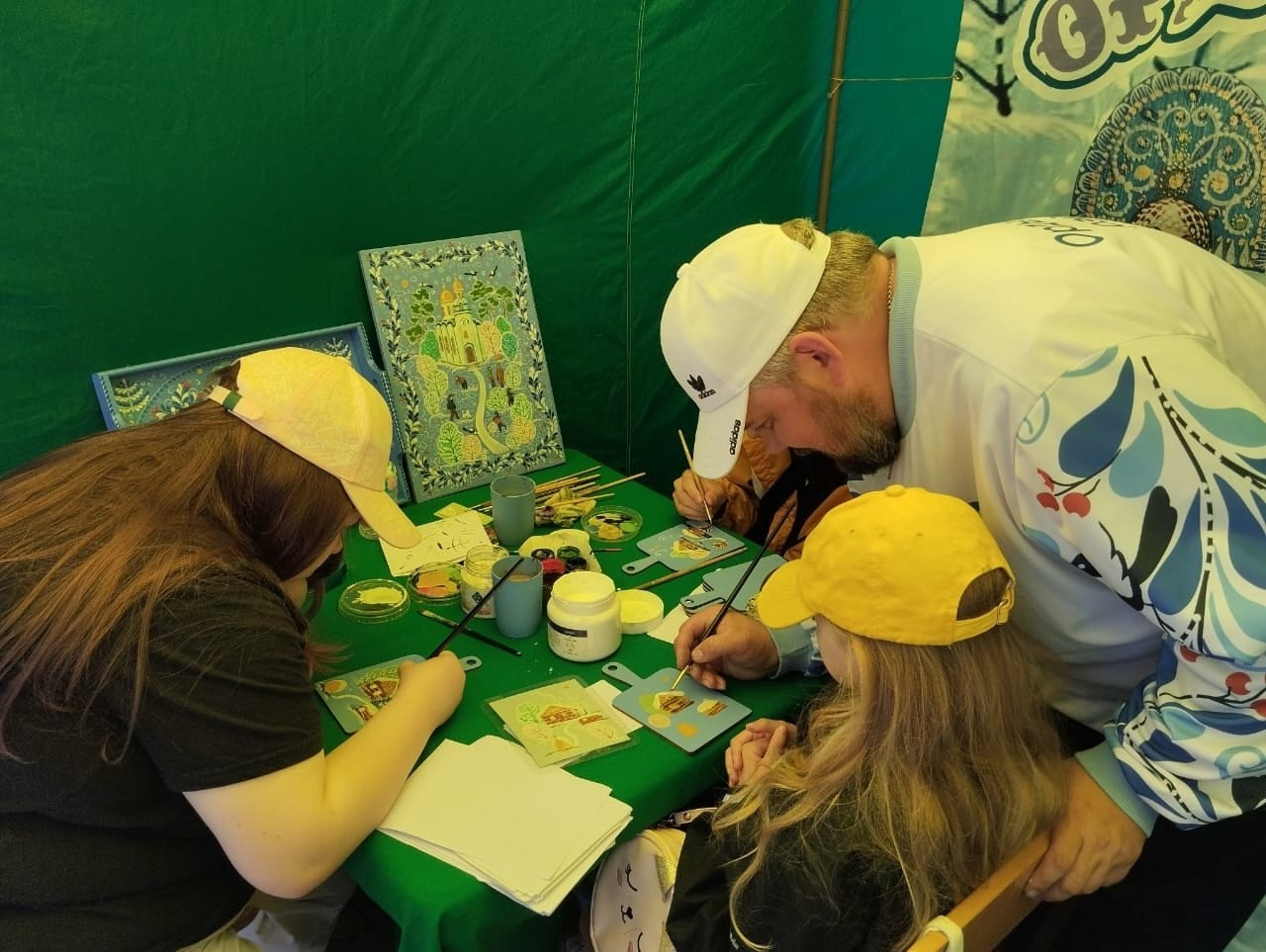 Ярмарка «Ордынская звезда». Сувениры и подарки с Ордынской росписью | Новосибирск