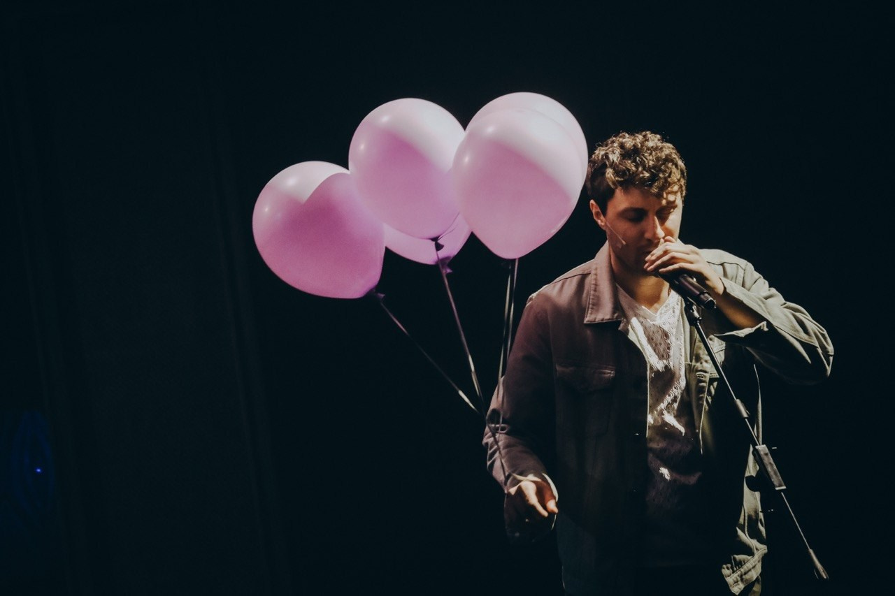 Ведущие мероприятия 1+1