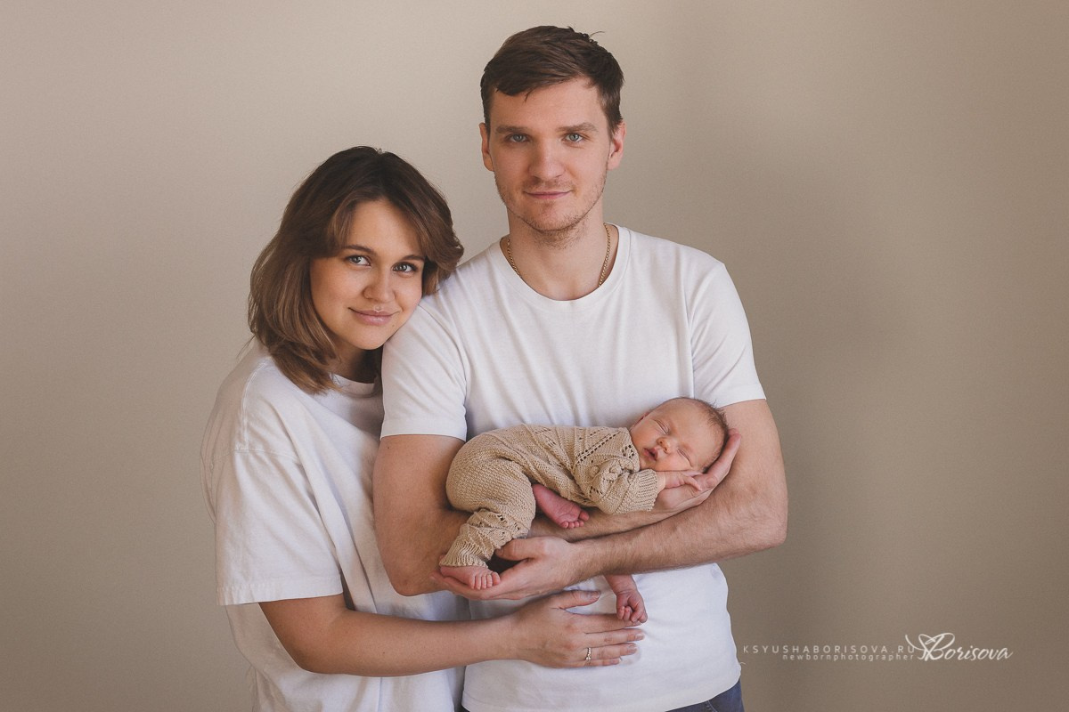 Фото с Родителями (ньюборн). Фотограф новорожденных в Магнитогорске Ксюша Борисова