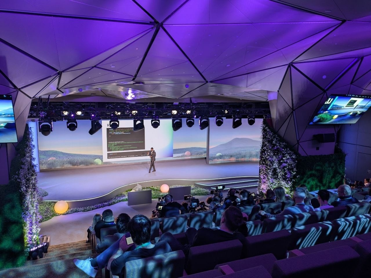 AI Journey. Video Crew