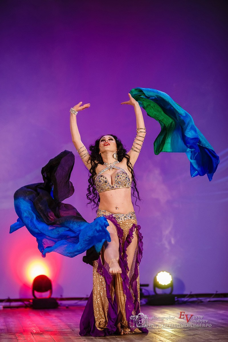 Репортажная фото видеосъёмка репортажей фотограф в Красноярске цена стоимость заказать забронировать услуги фоторепортаж видеосъёмка дрон