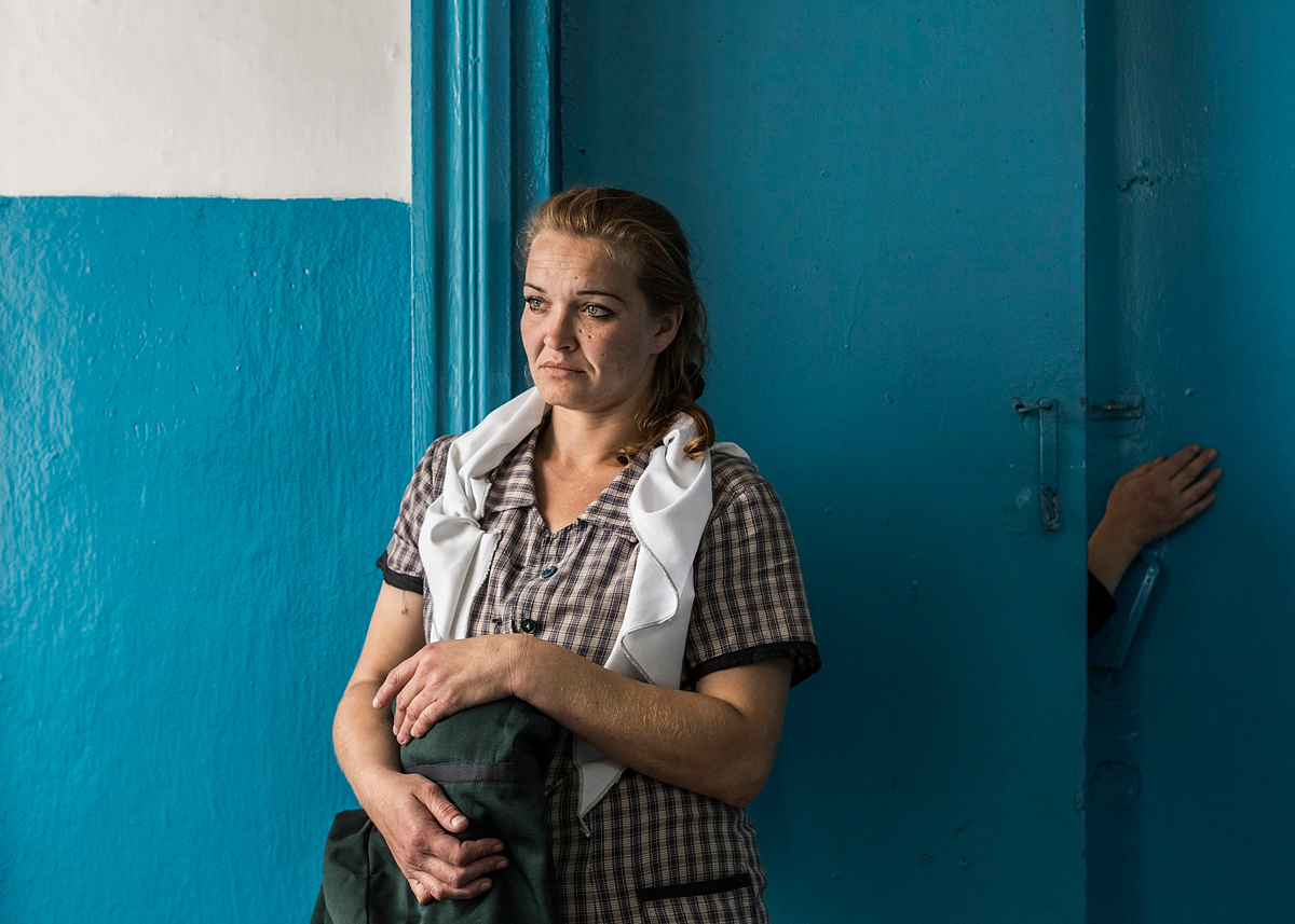 ◽ SECTION / photo, book. Elena Anosova is an award-winning visual artist