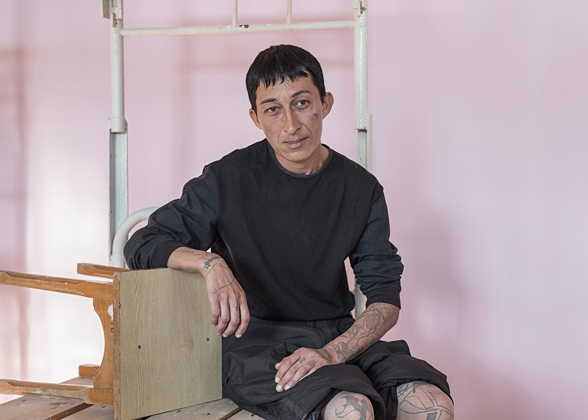 ◽ SECTION / photo, book. Elena Anosova is an award-winning visual artist