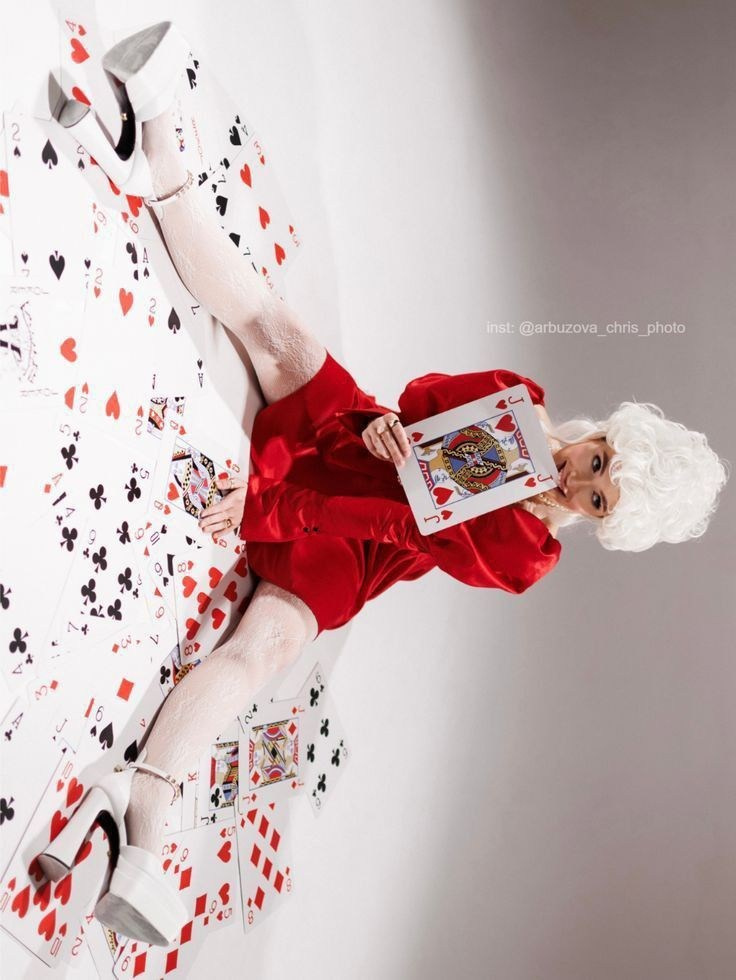 Карточная королева. Александра Мельниченко/ Бегающий фотограф