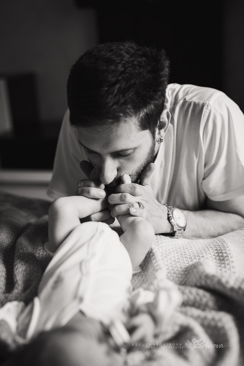 Фотосессия дома с новорожденным. Фотограф новорожденных в Магнитогорске Ксюша Борисова