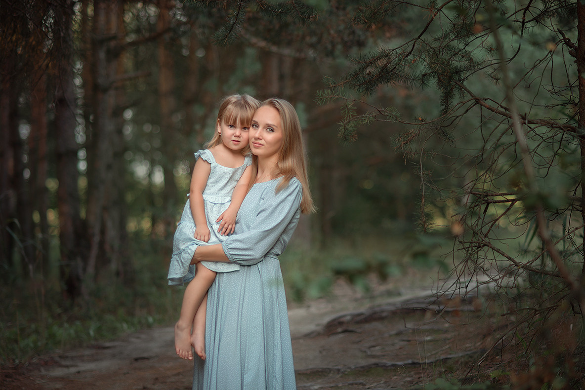 Семейная фотосессия в Москве на природе. Семейный фотограф Москва Светлана Соколова