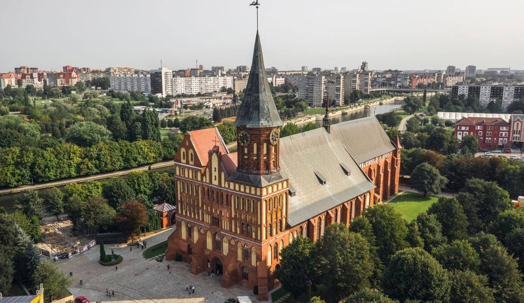 в Калининграде органично переплетены наследие немецкого прошлого, советский колорит и современный ритм жизни