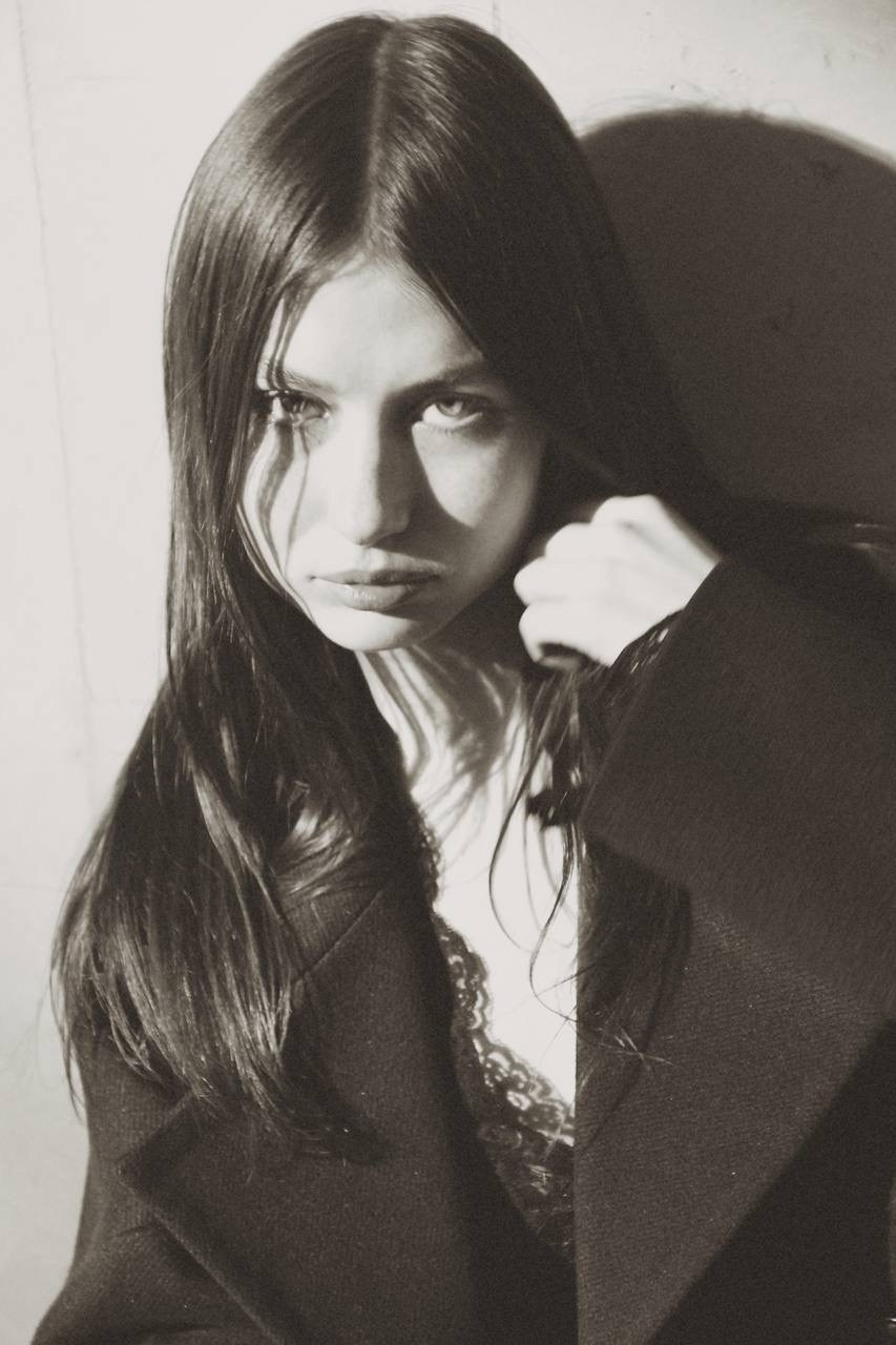 Asya Utrom | Portrait film photographer