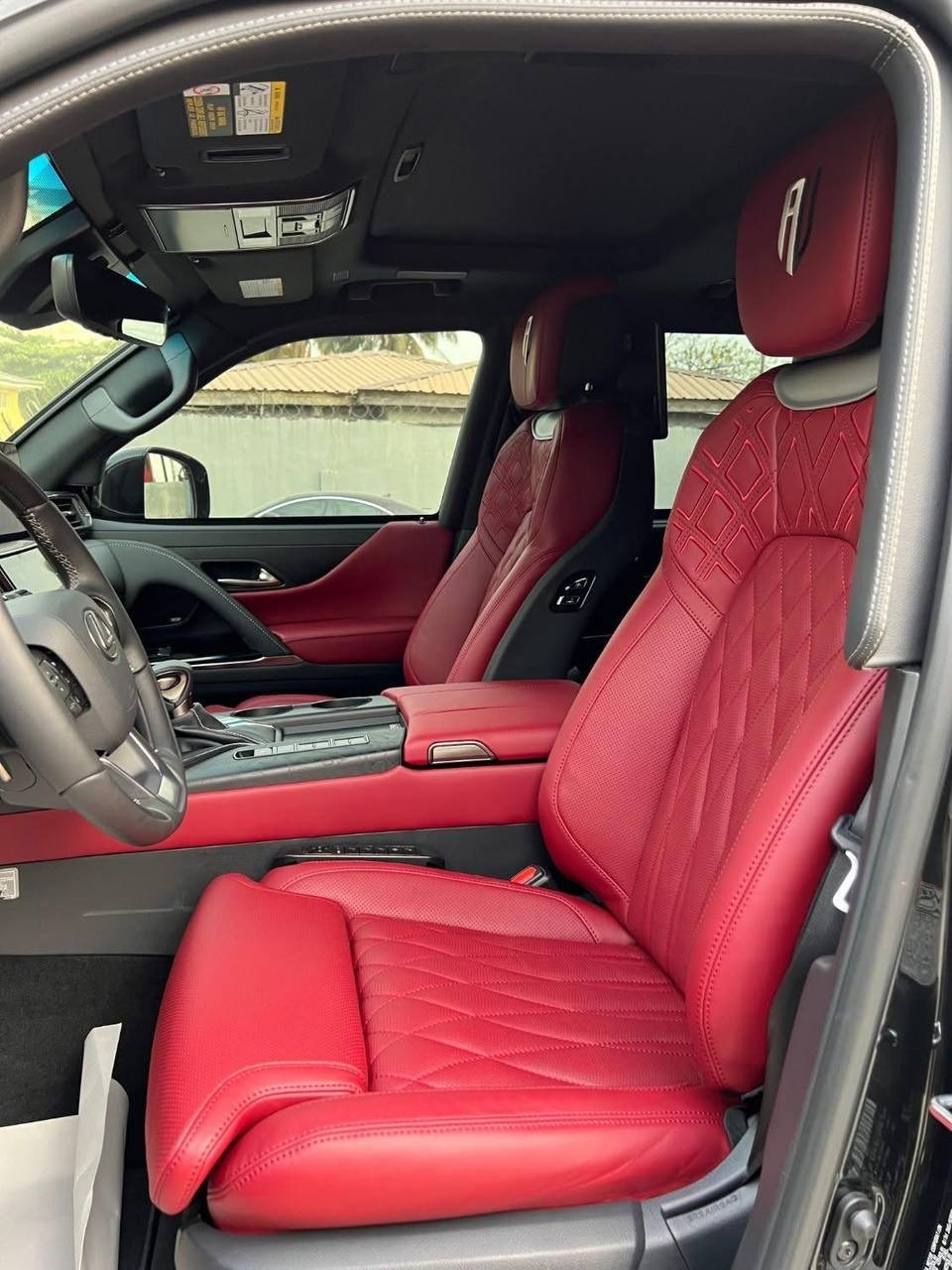 Armored car. Skyden Cars