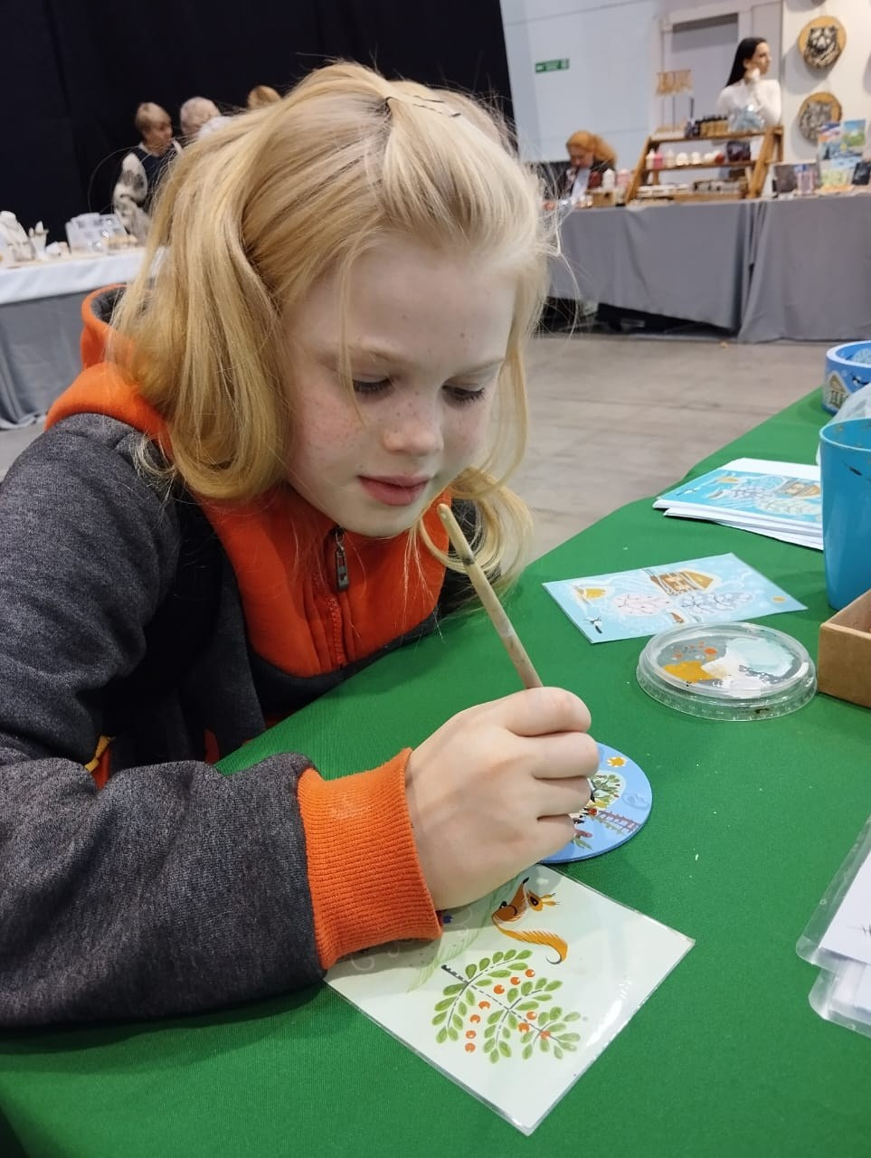 На форуме-выстаке Дикоросы. Сувениры и подарки с Ордынской росписью | Новосибирск