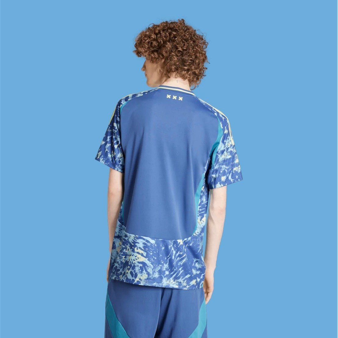 Третья футболка Ajax 2024-2025. Футбольный магазин — ssw_magazin