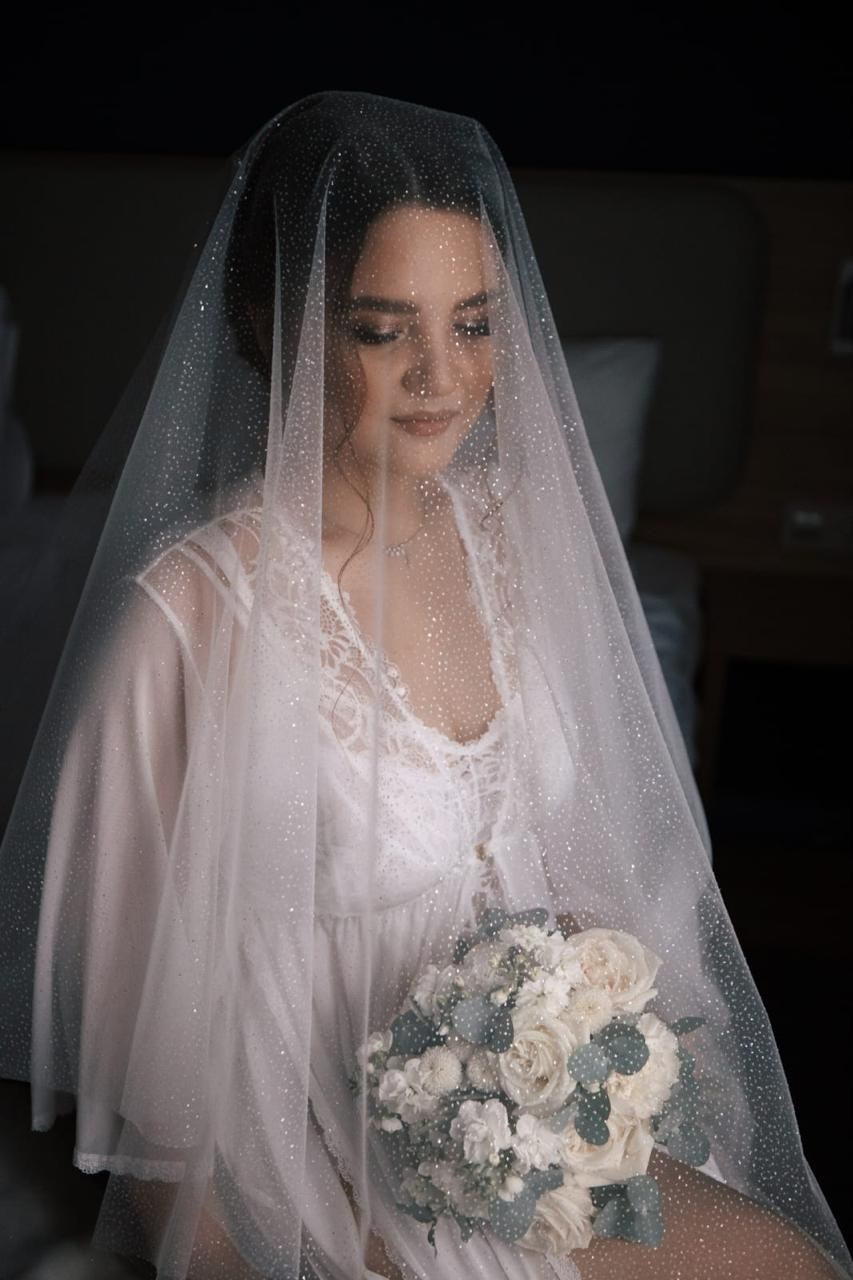 Стилист Анна Сад. Подрядчики и друзья сети свадебных площадок House for wedding