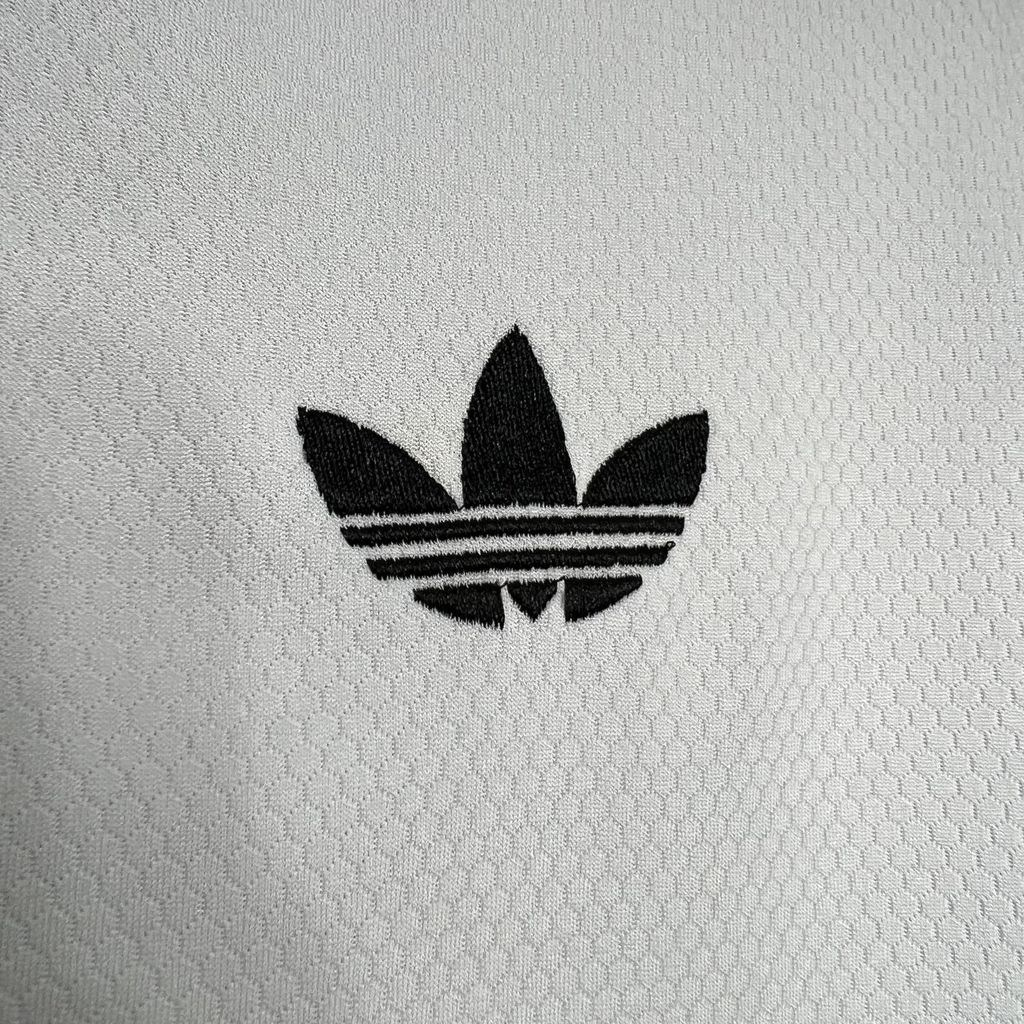 Белая футболка Juventus 2024-2025 купить. Футбольный магазин — ssw_magazin