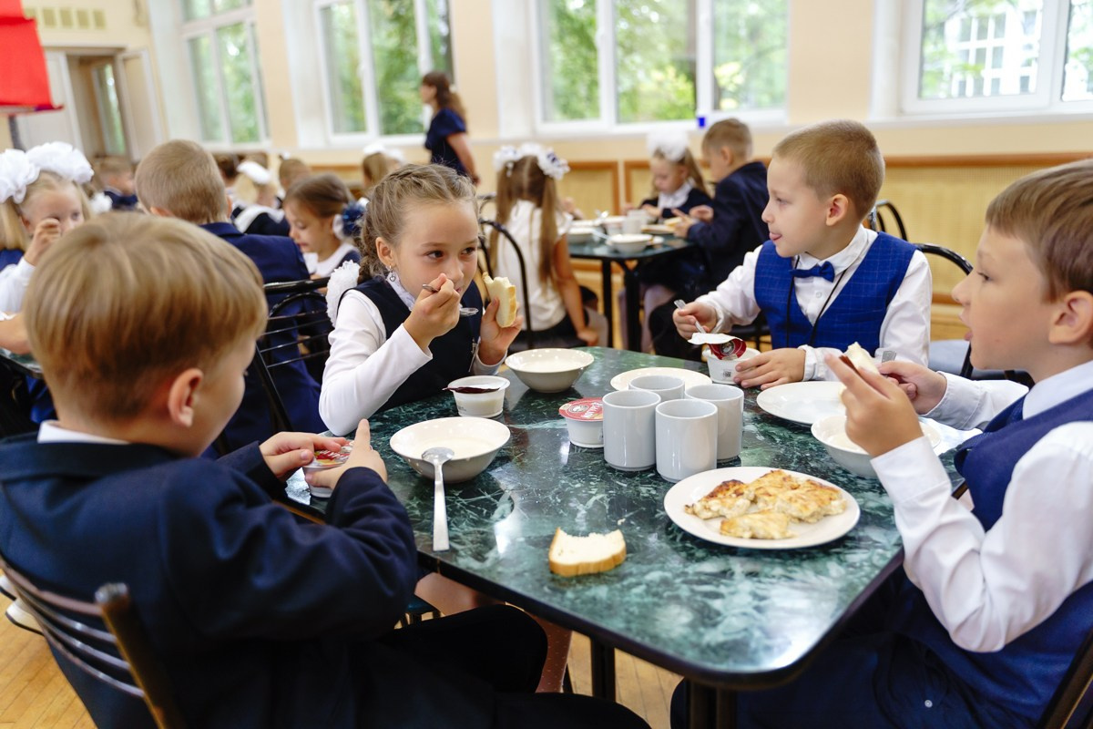 1 Сентября Василисы. Репортажный и семейный фотограф в Санкт-Петербурге Тарас Марченко
