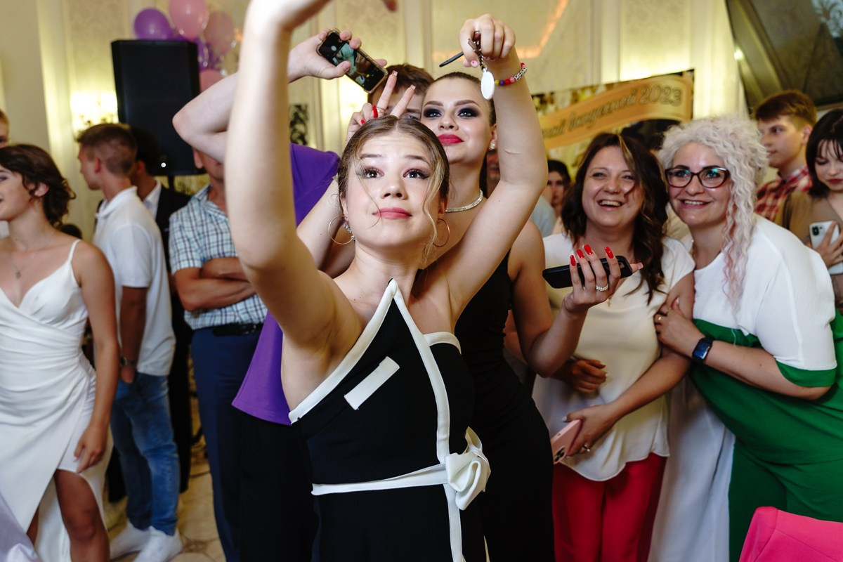 Выпускной МБОУ «СОШ № 2» 9 Класс. Репортажный и семейный фотограф в Санкт-Петербурге Тарас Марченко