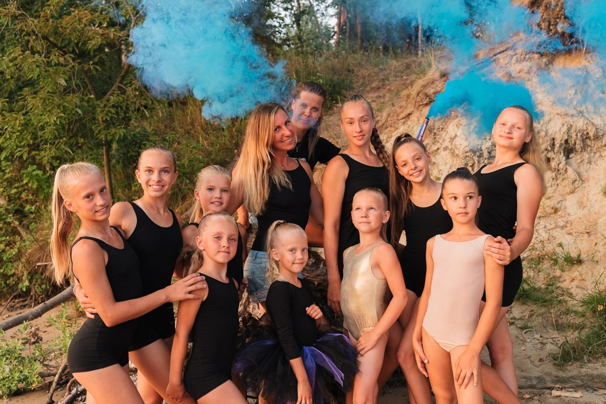 Фотопроект «Фаеры в лесу». Репортажный и семейный фотограф в Санкт-Петербурге Тарас Марченко