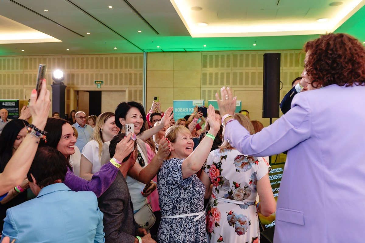 Церемония награждения Herbalife 2023. Репортажный и семейный фотограф в Санкт-Петербурге Тарас Марченко