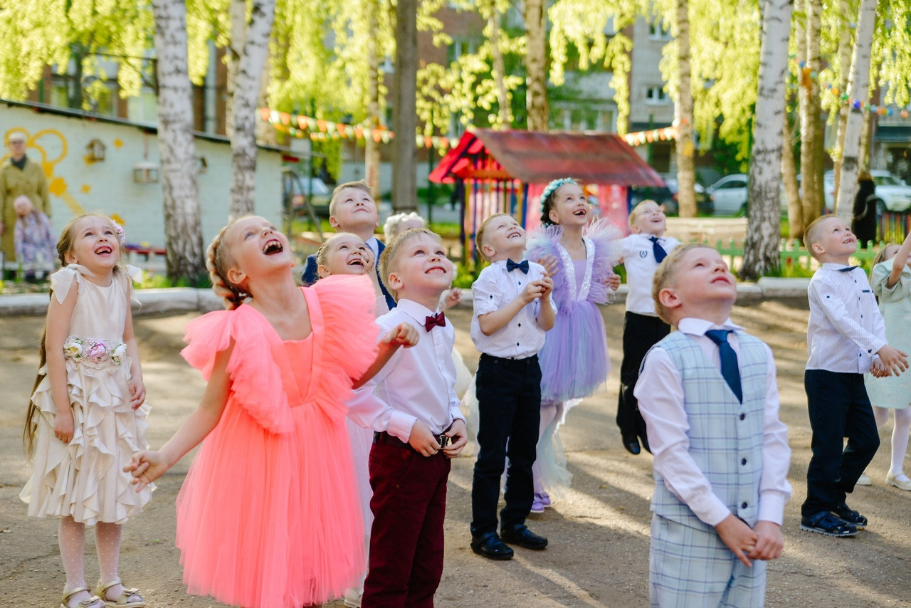 Фотосессии. Современные выпускные альбомы. Воткинск