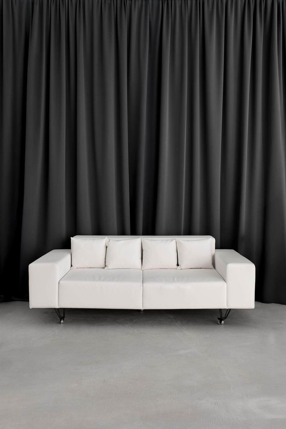 Фотостудия MAI — всё для комфортной и красивой съёмки. Фотограф в Минске Людмила Дутко