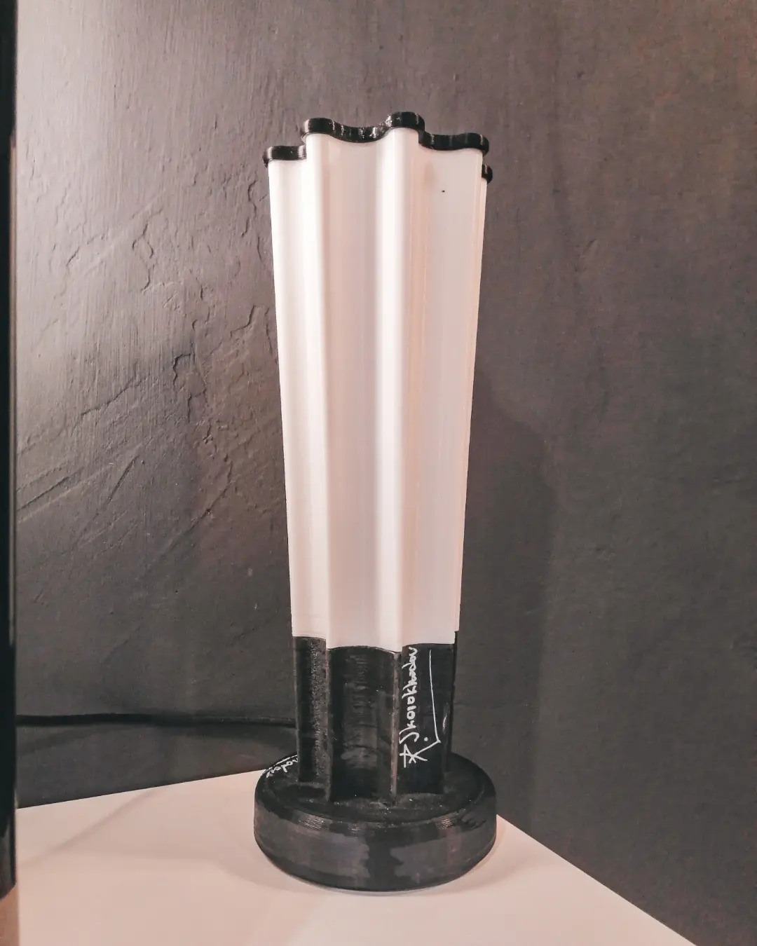 296_Octopus. Светильники Романа Скороходова