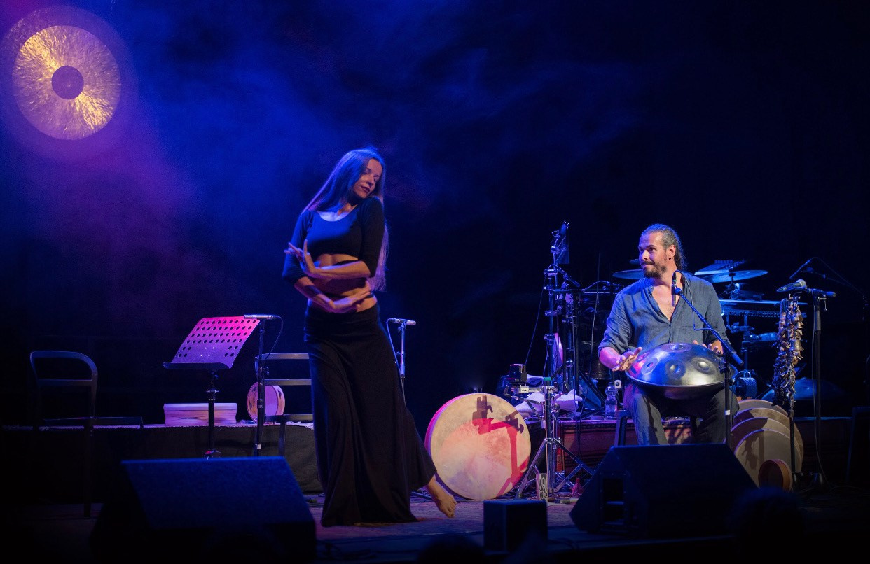 Carina Clavijo Dance. Cari Clavijo | dancer | artist