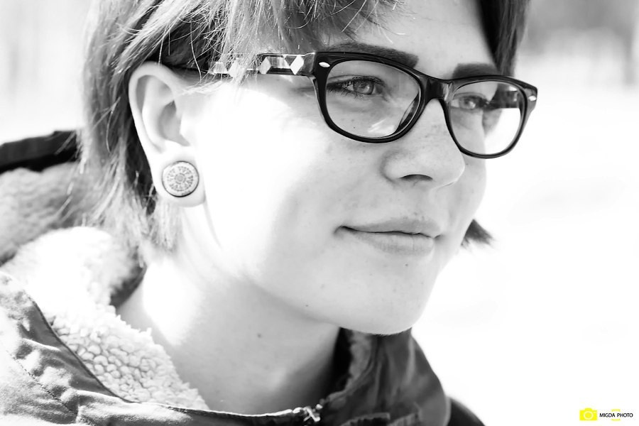 Черно-белый портрет, стильное фото для блога