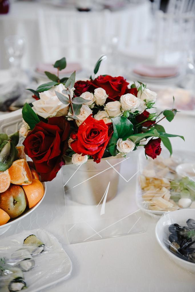 Флористика на свадьбу. Банкетный комплекс и свадебное агенство "Александр Грин"