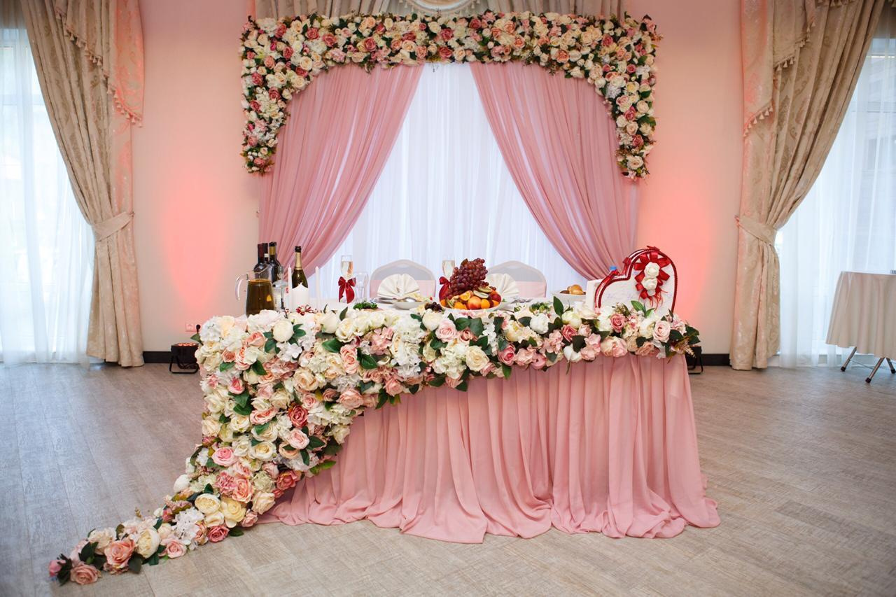 Флористика на свадьбу. Банкетный комплекс и свадебное агенство "Александр Грин"