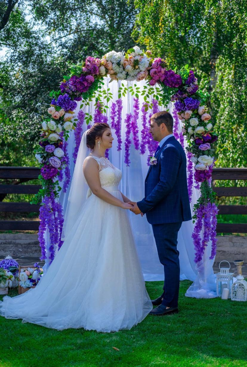 Территория для проведения церемонии выездной регистрации брака. Банкетный комплекс и свадебное агенство "Александр Грин"