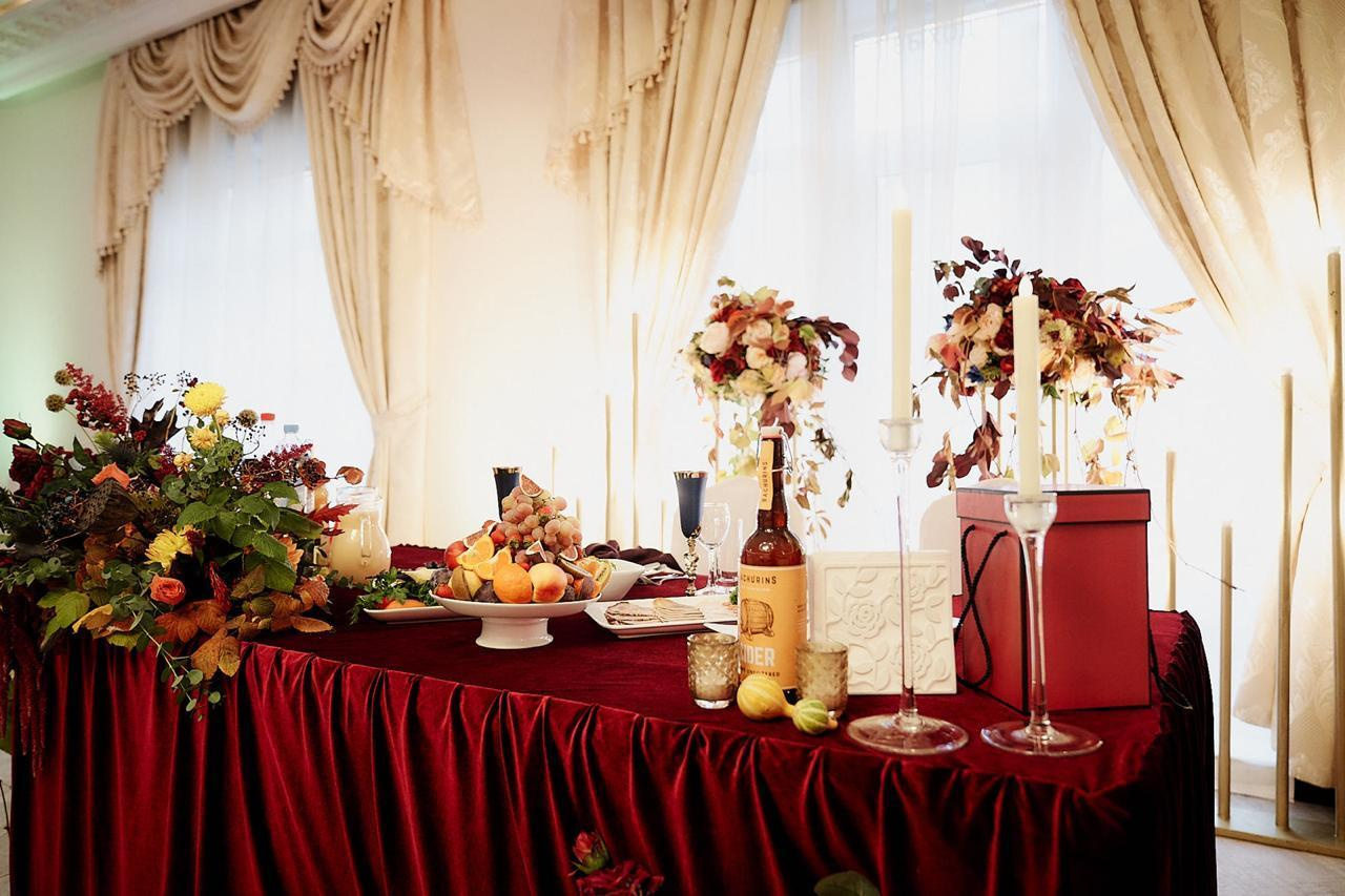 Флористика на свадьбу. Банкетный комплекс и свадебное агенство "Александр Грин"