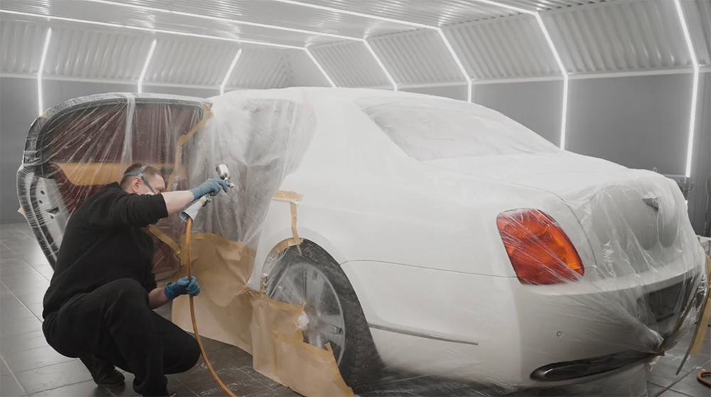 Unit-1. Vadim Yathartha — Photographer in Moscow. Commercial photography and video: cars, motorcycles, portraits, architecture