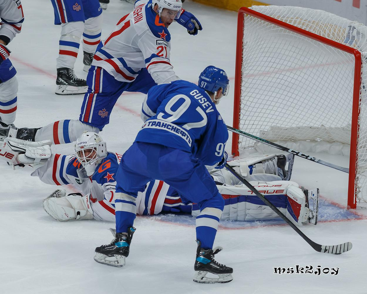 Фоторепортаж. КХЛ. «Динамо» (Москва) — СКА (Санкт-Петербург). Михаил Тоцкий портретный и репортажный фотограф в Москве