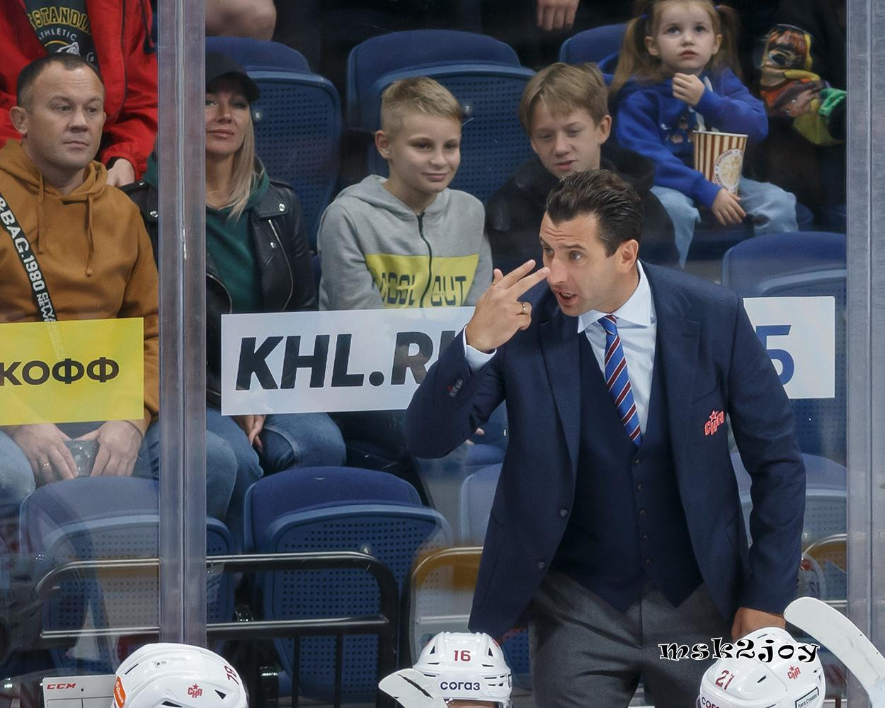 Фоторепортаж. КХЛ. «Динамо» (Москва) — СКА (Санкт-Петербург). Михаил Тоцкий портретный и репортажный фотограф в Москве