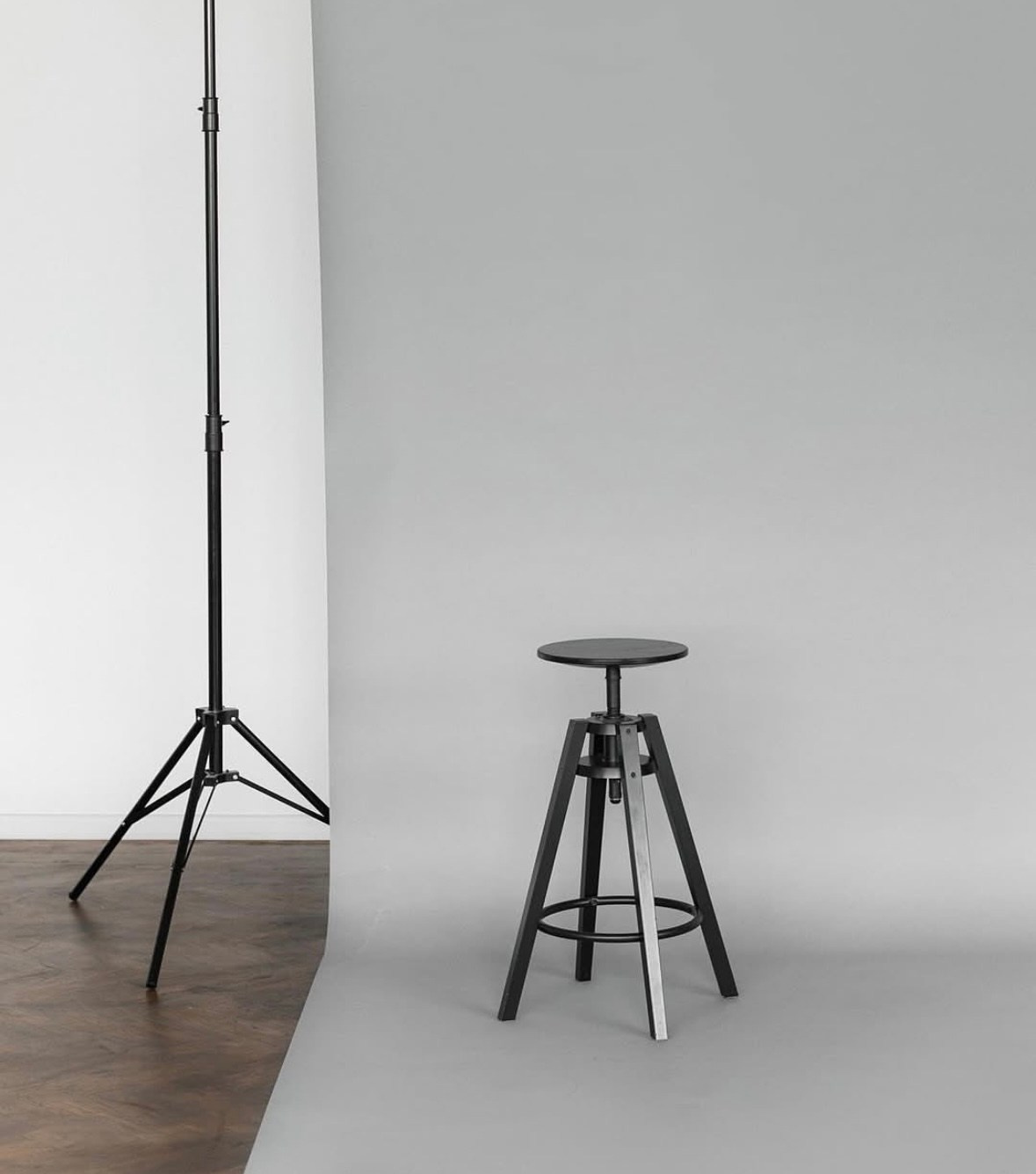 Фотостудия Stories. Понравилась студия? Напишите — организую съёмку именно здесь. Фотограф Людмила Дутко. Фотограф в Минске Людмила Дутко