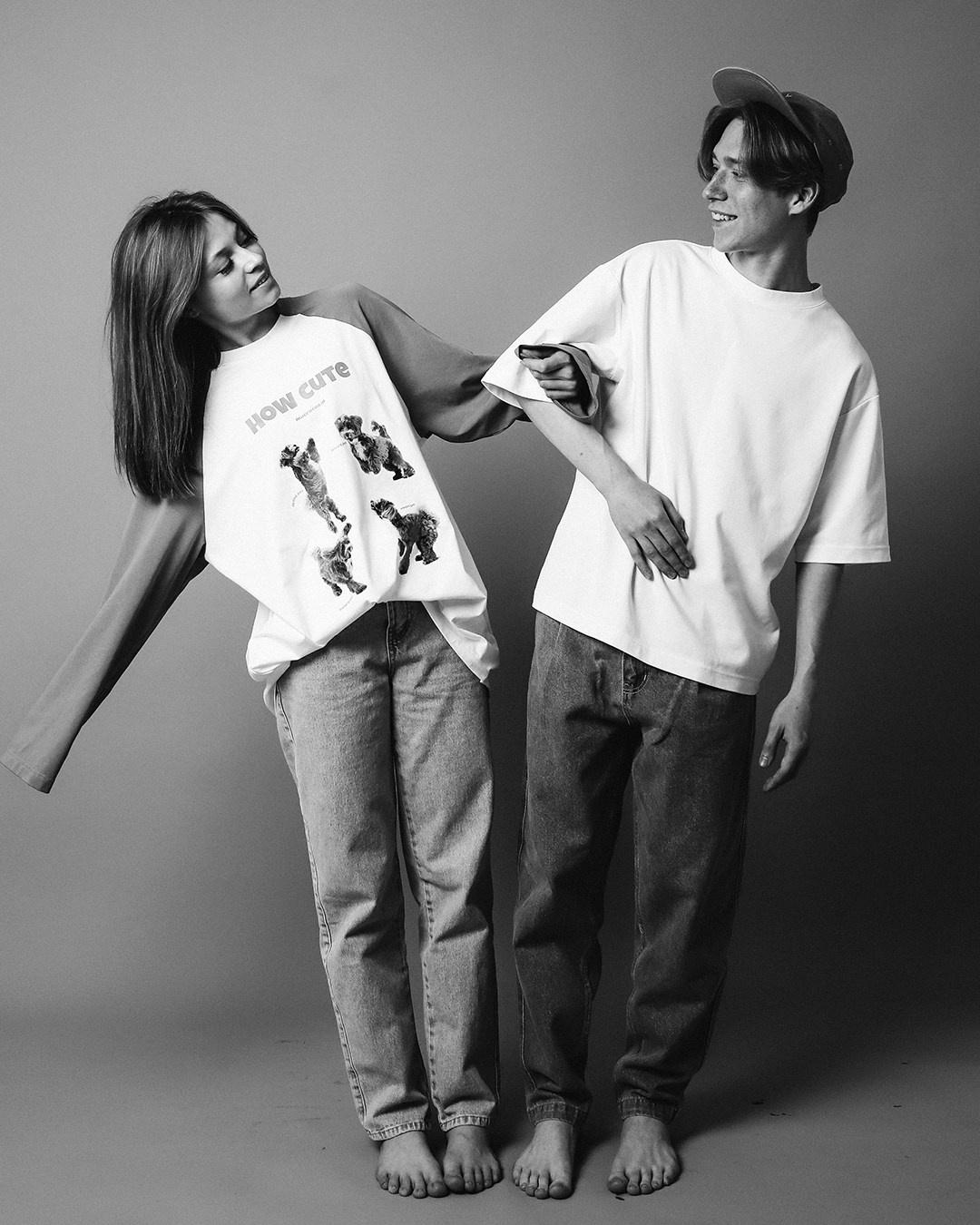 Фон «Волжский песочек» в фотостудии автопортрета ч/б и цвет