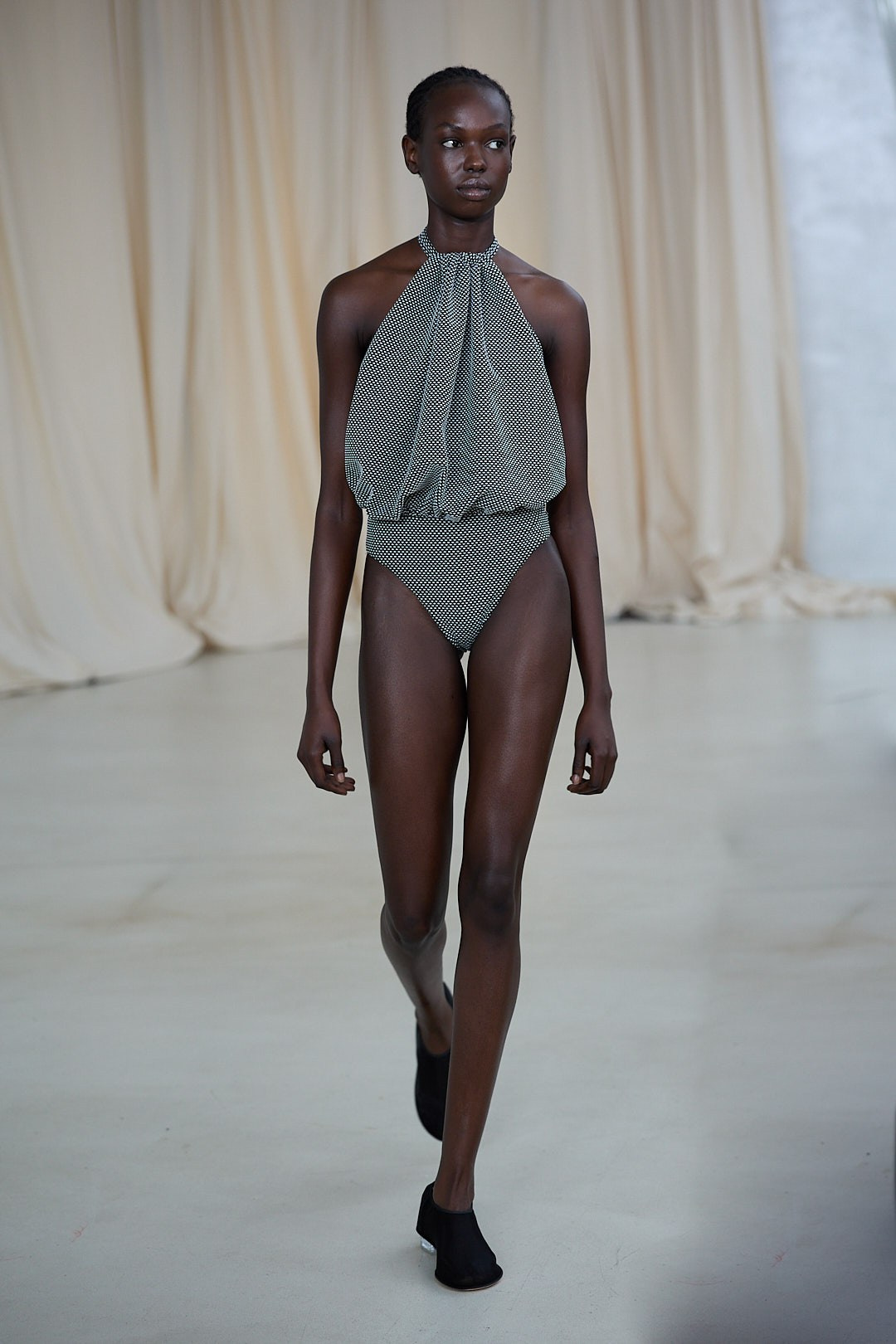 Bianca Spender Runway Australian Fashion Week 2025 Sydney. Maria Poleshchuk, commercial photographer in Sydney