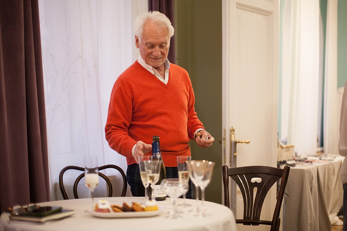 В Петербурге время чая. ФОТОГРАФ ЛИЛИЯ БИЧУРИНА
